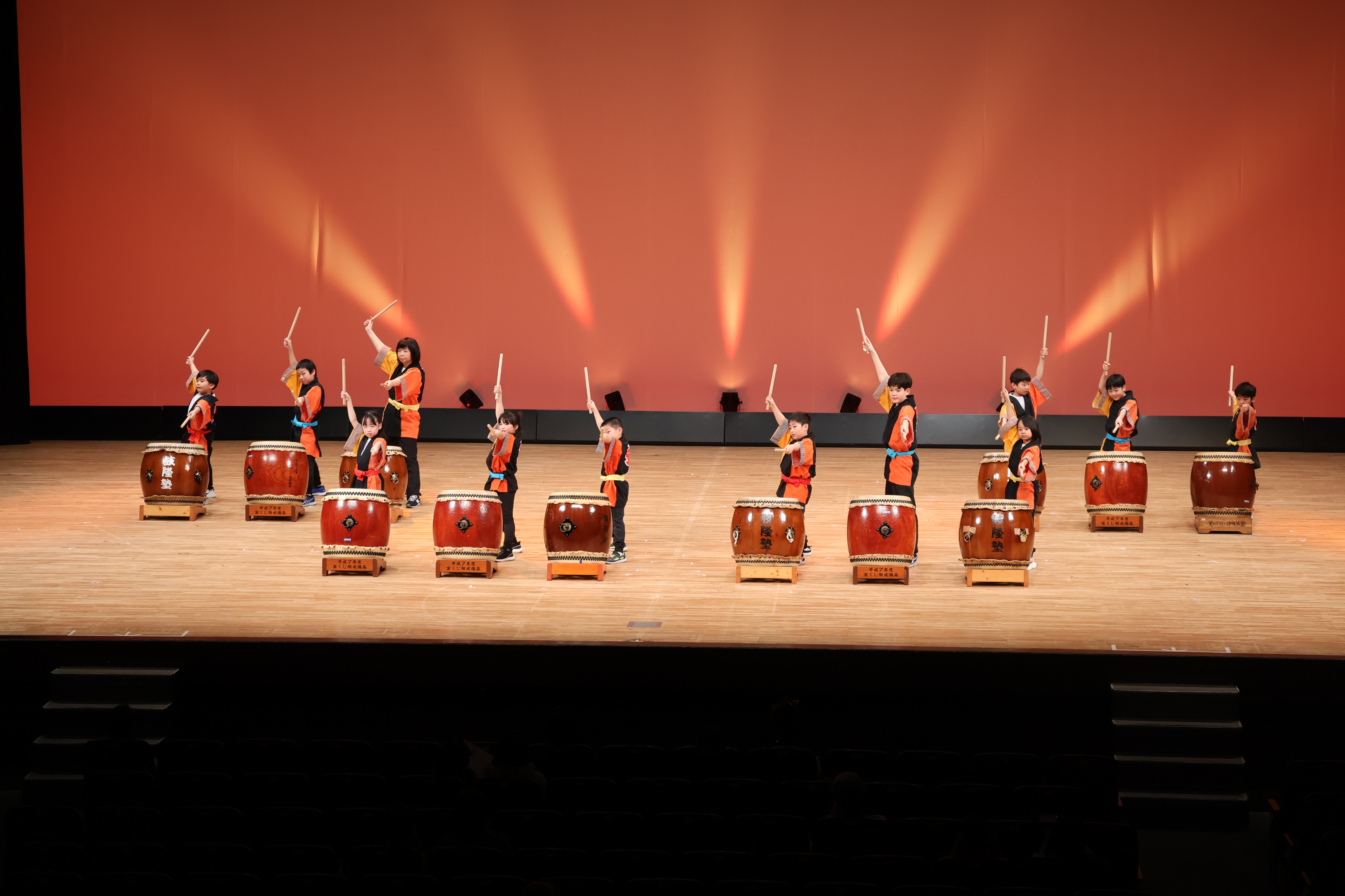 和太鼓教室の練習風景