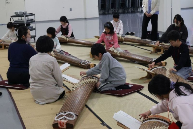 和太鼓教室の練習風景